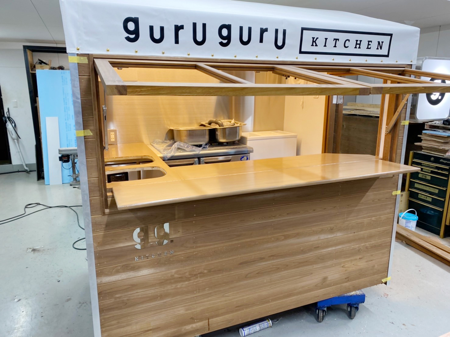 ゴルフ場内の移動販売車製作事例